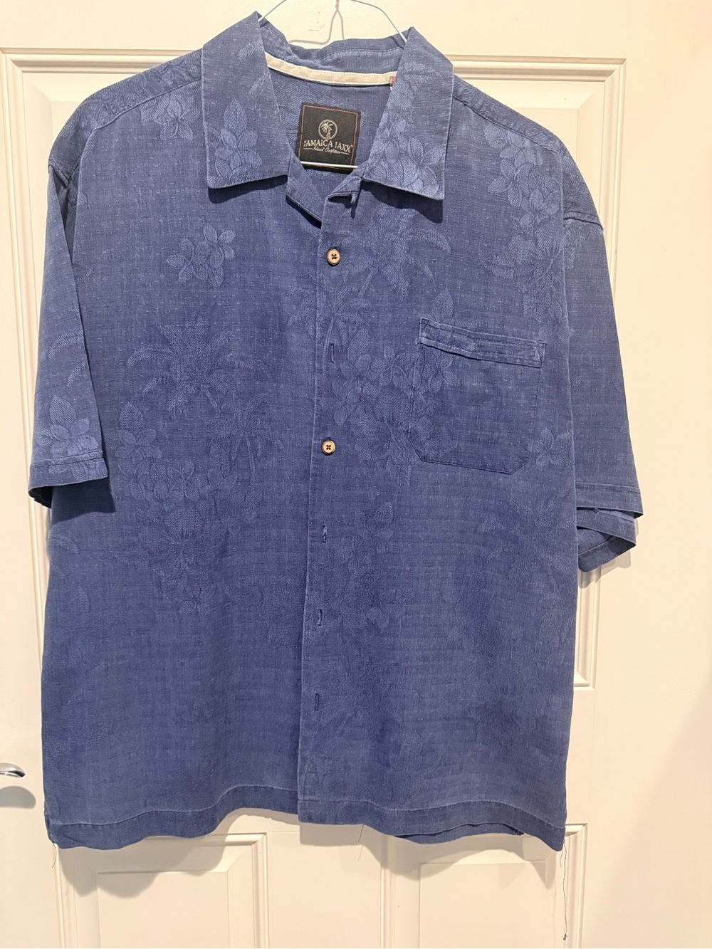 Jamaica Jaxx Blue Floral Short-Sleeve Button-Down Shirt